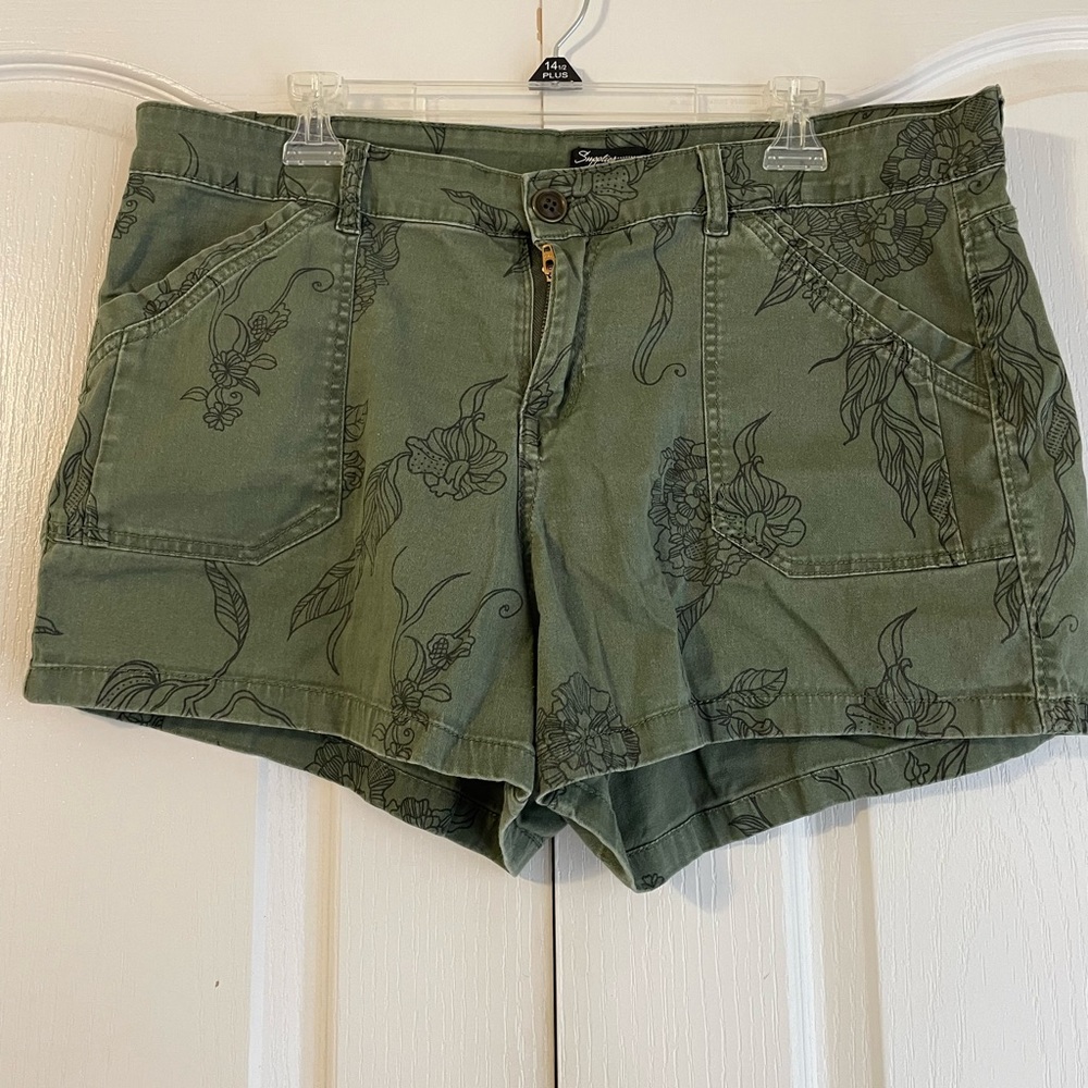 Supplies Green Shorts